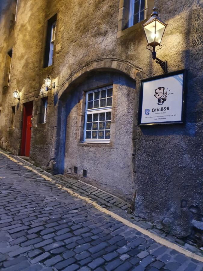 Edinb&B المظهر الخارجي الصورة